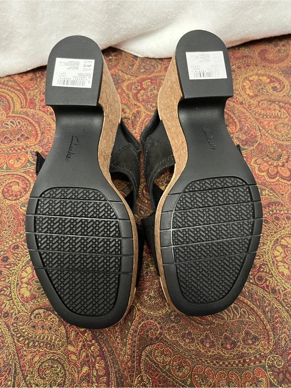 Clarks Nerisa Pace Wedge Heel Sandals - Black Nubuck - NWT - 8.5 Medium